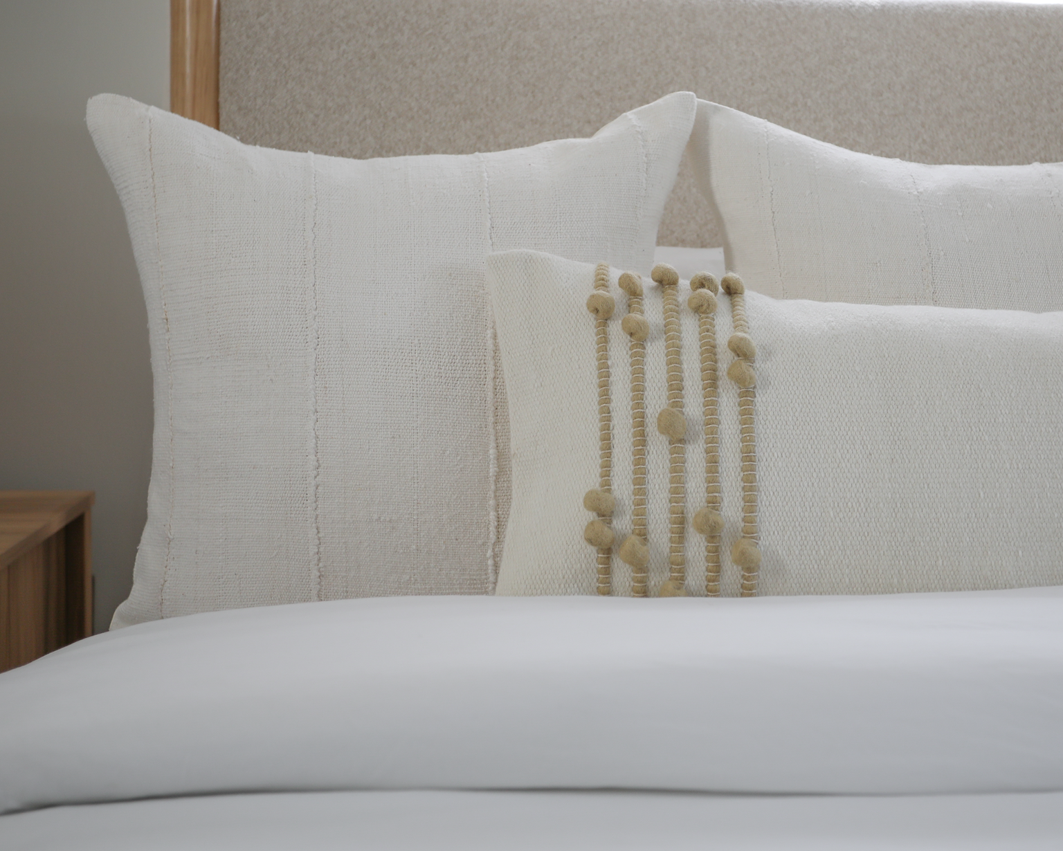 Faryll, Large Lumbar Wool Pillow