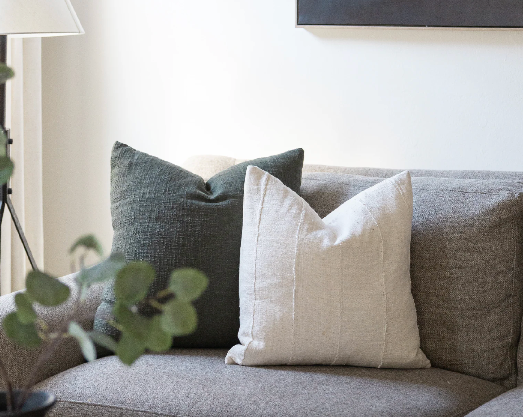 Mudcloth Pillows: The Malian Cloth that Changed Decor