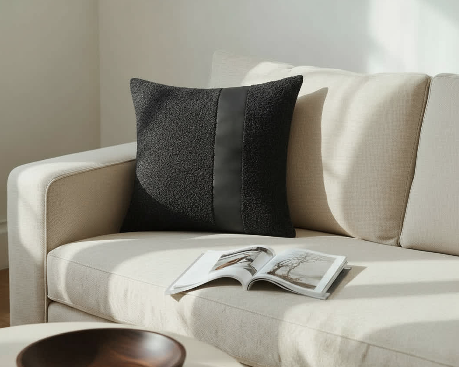 Caruso, All Black, Boucle