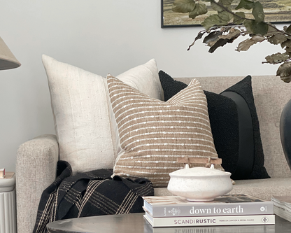 Caruso, All Black, Boucle