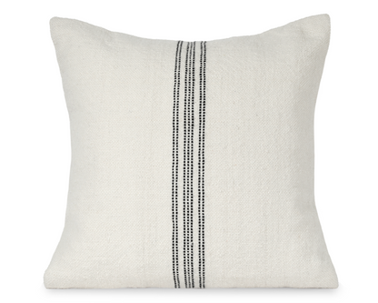 Rhinebeck in Bone, Clearance